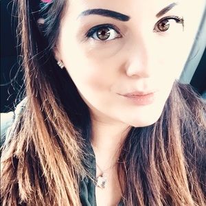 Meet your Posher, Theresa